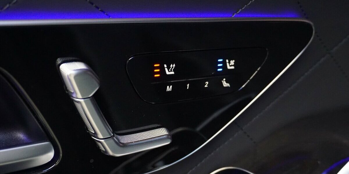 Mercedes-Benz S 580 e 4M AMG HA-Lenk.Exkl. Fond TV 4D NP209.- 29.580 km 114.800 &euro; Wuppertal 42327