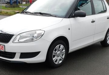 Skoda Fabia 292.118 km 2.499 &euro; Mülheim 45473