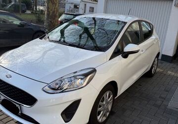 Ford Fiesta 63.000 km 9.600 &euro; Oberhausen 46117
