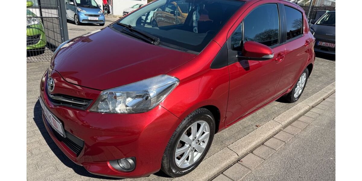 Toyota Yaris 78.000 km 7.990 &euro; Recklinghausen 45651