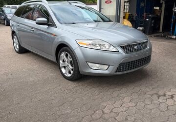 Ford Mondeo 163.000 km 4.480 &euro; Essen 45141
