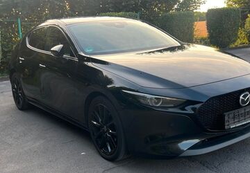 Mazda 3 104.000 km 15.300 &euro; Bochum 44807