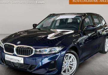 BMW 330 43.596 km 34.490 &euro; Essen 45141