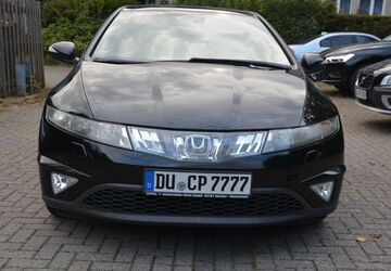 Honda Civic 164.000 km 6.300 &euro; Duisburg 47055