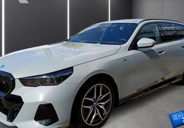 BMW i5 13.350 km 57.443 &euro; Bottrop 46236