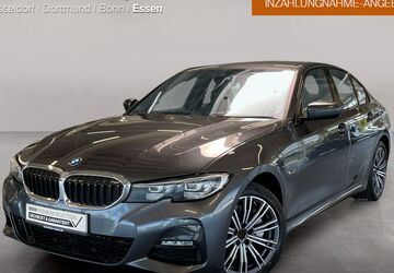 BMW 330 86.189 km 28.990 &euro; Essen 45141