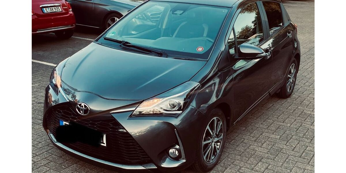 Toyota Yaris 23.200 km 12.000 &euro; Essen 45356