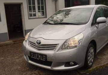 Toyota Verso 187.000 km 6.700 &euro; Wuppertal 42329
