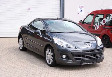 Peugeot 207 104.000 km 6.450 &euro; Velbert 42549