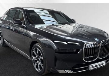 BMW 750 28.750 km 86.900 &euro; Moers 47441