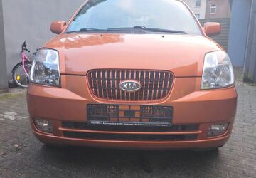 Kia Picanto 113.000 km 2.299 &euro; Duisburg 47055