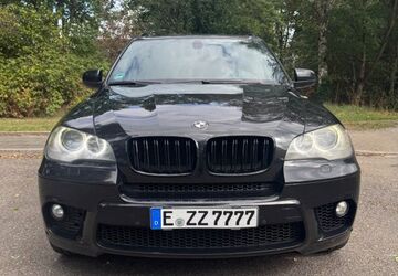 BMW X5 320.000 km 12.500 &euro; Essen 45357
