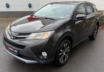 Toyota RAV 4 151.000 km 10.990 &euro; Essen 45329