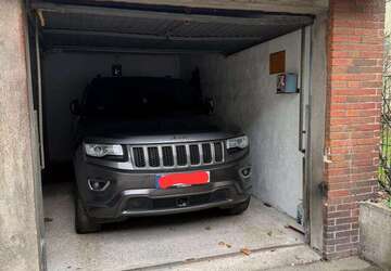 Jeep Grand Cherokee 207.276 km 16.200 &euro; Gelsenkirchen 45888