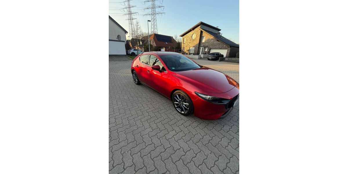 Mazda 3 67.100 km 18.990 &euro; Herne 44653