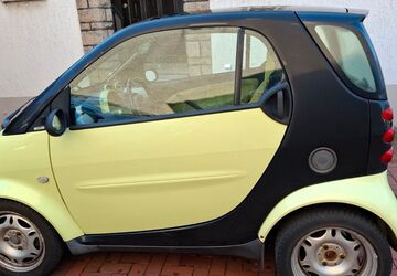 Smart ForTwo 105.000 km 2.700 &euro; Recklinghausen 45659