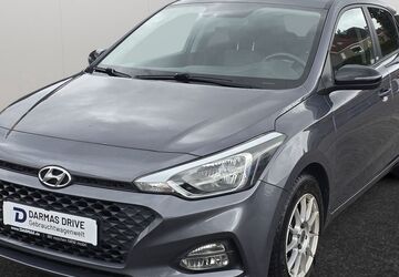 Hyundai i20 57.000 km 12.590 &euro; Recklinghausen 45657