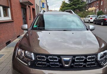 Dacia Duster 86.000 km 10.250 &euro; Oberhausen 46047
