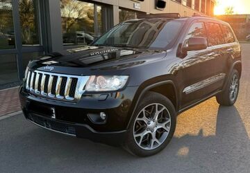 Jeep Grand Cherokee 173.000 km 12.500 &euro; Dinslaken 46537