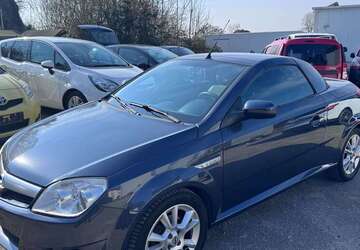 Opel Tigra 162.000 km 2.900 &euro; Herne 44628
