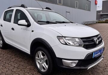 Dacia Sandero 125.000 km 7.490 &euro; Moers 47441