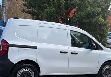 Renault Kangoo 8.300 km 13.190 &euro; Essen 45326