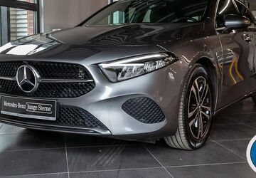 Mercedes-Benz A 180 8.319 km 29.950 &euro; Oberhausen 46149