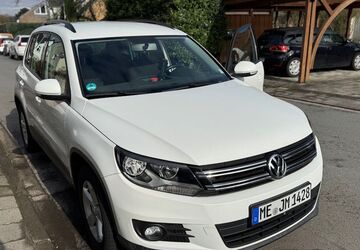 VW Tiguan 106.000 km 10.600 &euro; Ratingen 40883