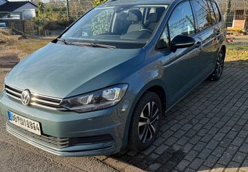 VW Touran 82.475 km 21.000 &euro; Bochum 44797