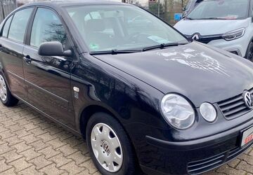 VW Polo 99.420 km 3.300 &euro; Moers 47445