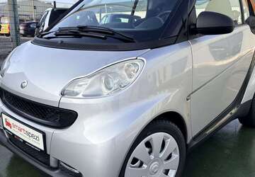 Smart forTwo 49.500 km 5.499 &euro; Essen 45136