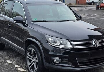 VW Tiguan 199.641 km 11.800 &euro; Mülheim an der Ruhr 45476