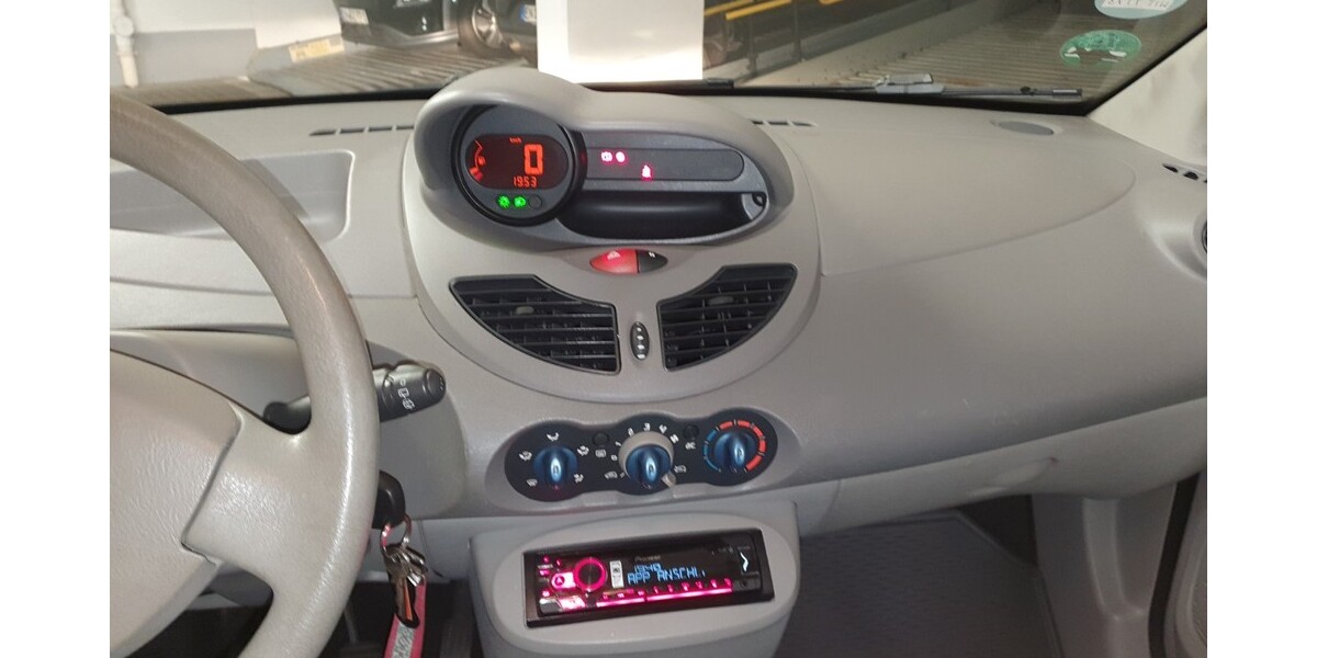 Renault Twingo 167.000 km 1.750 &euro; Witten 58452