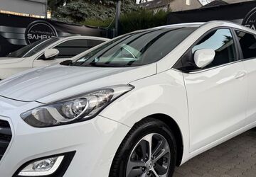 Hyundai i30 165.000 km 9.890 &euro; Herne 44649