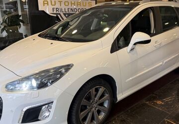 Peugeot 308 90.666 km 6.950 &euro; Essen 45139