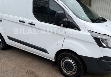 Ford Transit Custom 186.000 km 6.990 &euro; Gelsenkirchen 45889