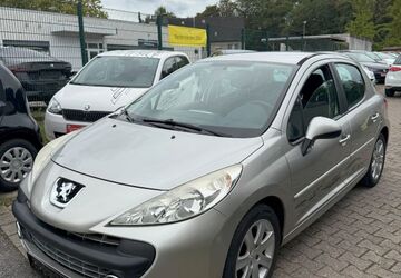 Peugeot 207 172.348 km 2.550 &euro; Essen 45356