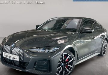 BMW i4 31.179 km 51.599 &euro; Essen 45141