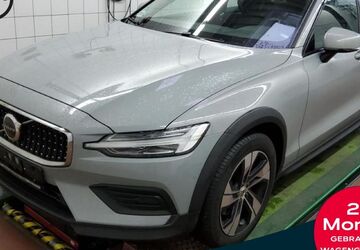 Volvo V60 Cross Country 22.622 km 33.980 &euro; Essen-Kray 45309