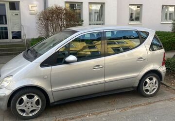 Mercedes-Benz A 160 194.000 km 1.100 &euro; Essen 45326