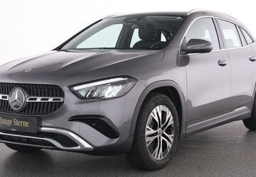 Mercedes-Benz GLA 200 16.898 km 38.999 &euro; Essen 45309