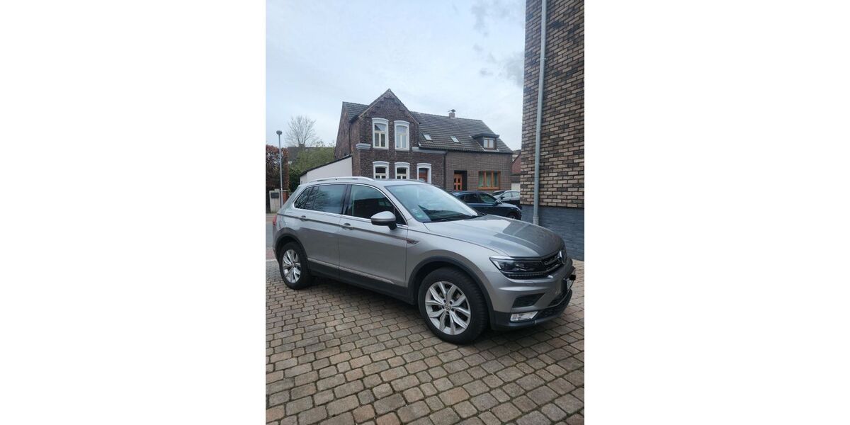 VW Tiguan 128.600 km 20.900 &euro; Duisburg 47119