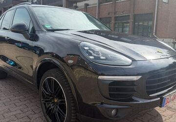 Porsche Cayenne 168.000 km 29.900 &euro; Duisburg OT Obermarxloh 47166
