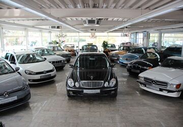 Mercedes-Benz E 320 400.000 km 3.950 &euro; Essen 45356