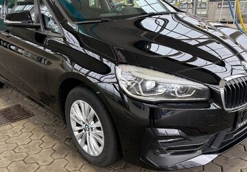 BMW 218 Active Tourer 99.721 km 17.750 &euro; Essen 45356