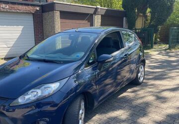 Ford Fiesta 245.000 km 1.200 &euro; Essen 45143