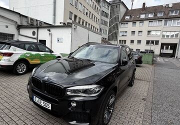 BMW X5 260.000 km 21.000 &euro; essen 45356