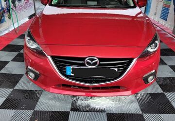 Mazda 3 121.000 km 11.850 &euro; Herne 44623