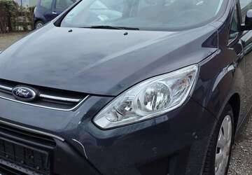 Ford C-Max 149.000 km 5.999 &euro; Duisburg 47167