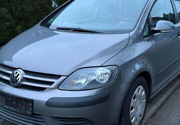 VW Golf Plus 121.000 km 2.950 &euro; Mülheim 45476